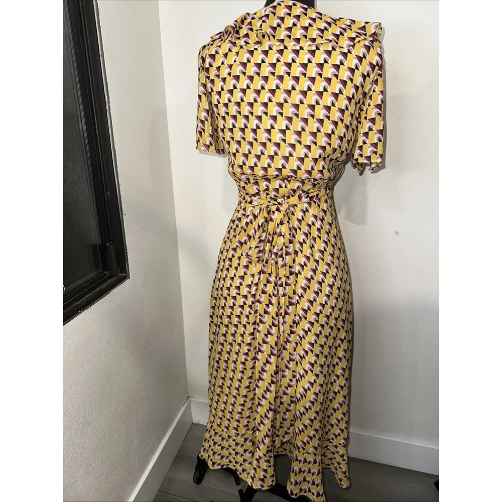 Donna Morgan Ruffled Yellow‎ Geometric Wrap Dress Size 0
